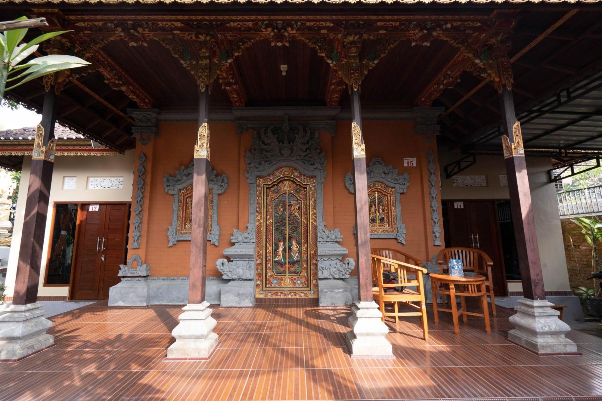 ホテル Reddoorz Near Buleleng Harbour 2 Singaraja エクステリア 写真